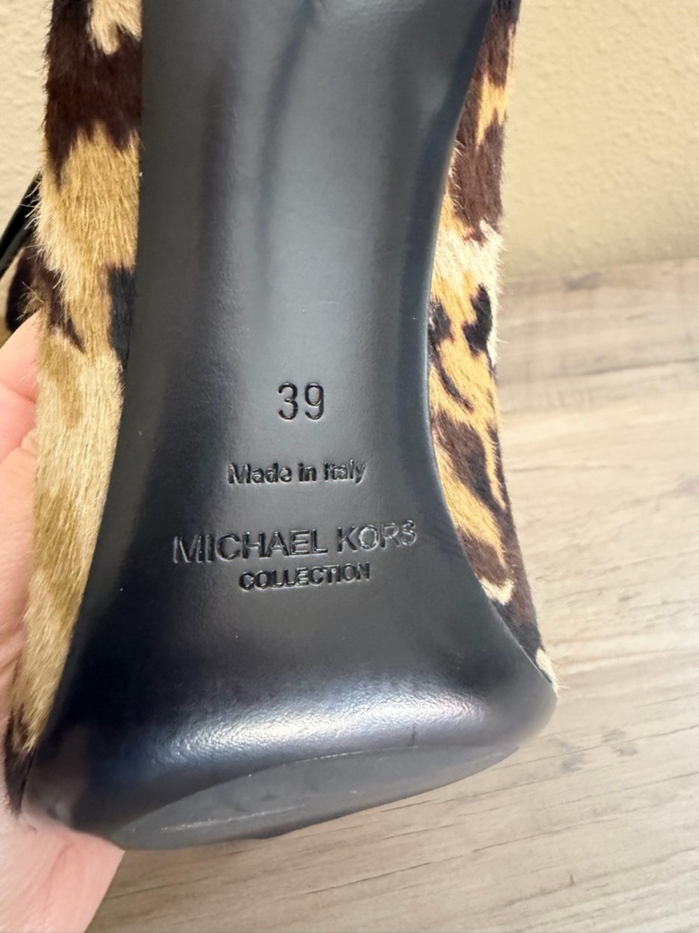 Michael Kors Calf Hair Camo Print Pointed Toe Stiletto Pumps!  New without tags! - Picture 5 of 7